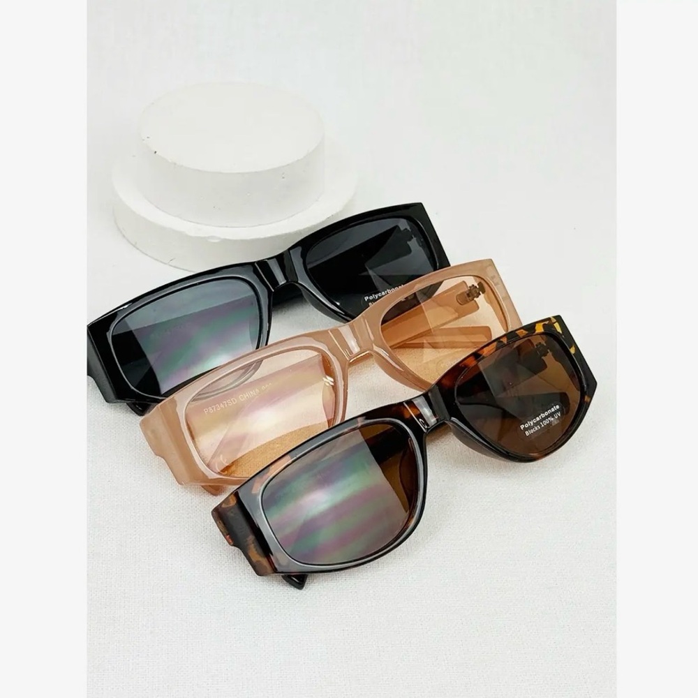 Women’s Rectangular Fashion Sunglasses